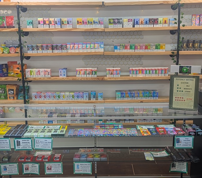 Interior of Paradise Hemp & Vape Woodstock